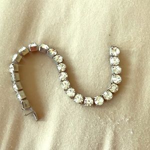 🐶Rhinestone bracelet